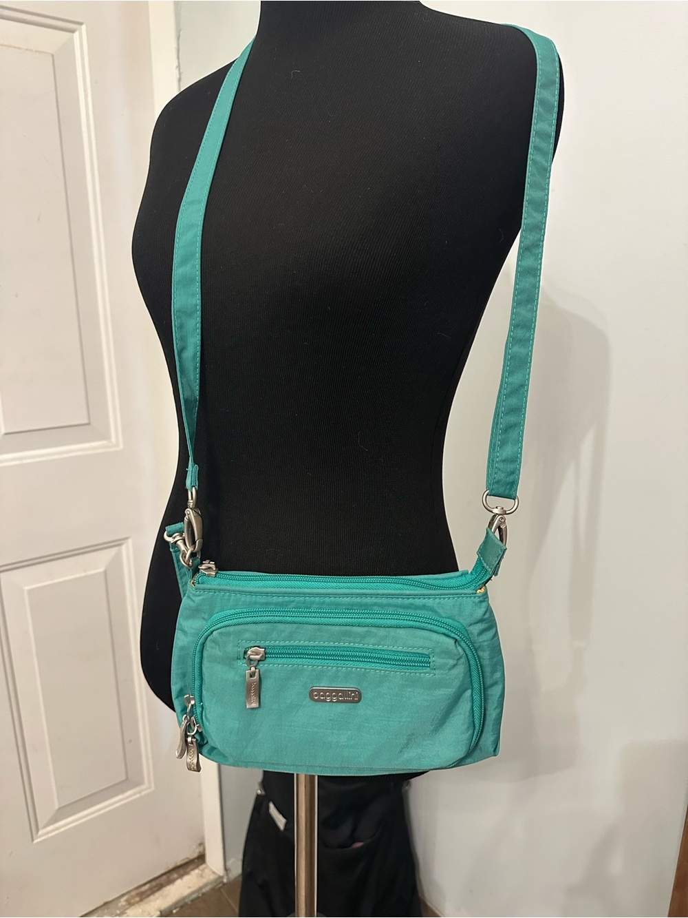 Baggallini Teal Crossbody Bag